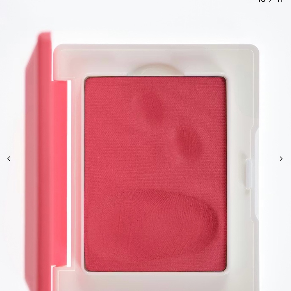 Glossier Cloud Paint Plush Blush in Soar Used once